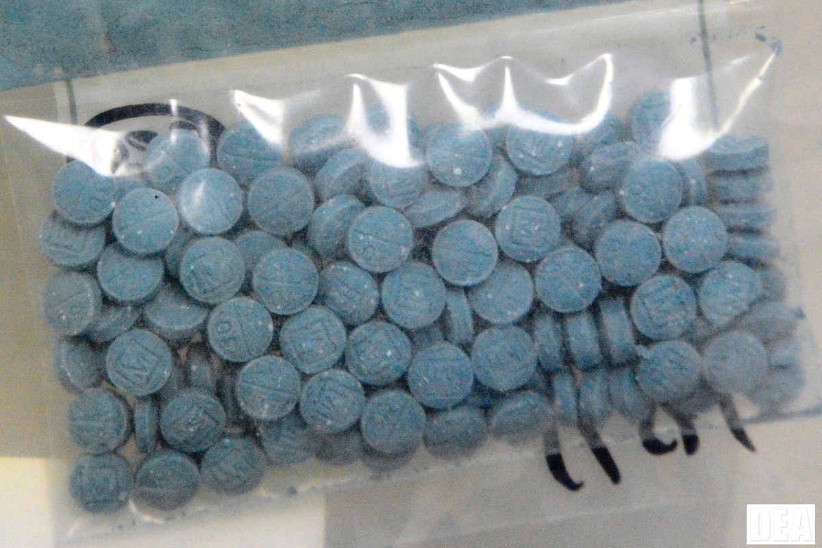 fentanyl-police-collapse-video