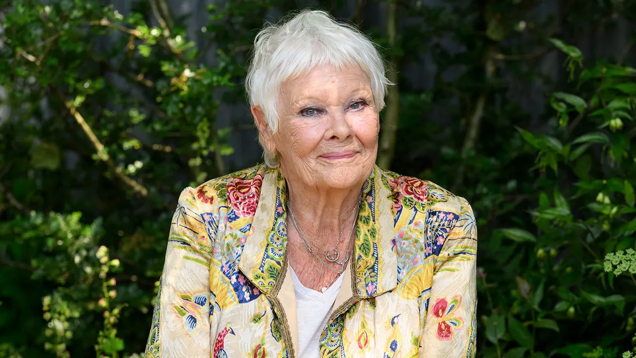 judi-dench-vision-loss-independence
