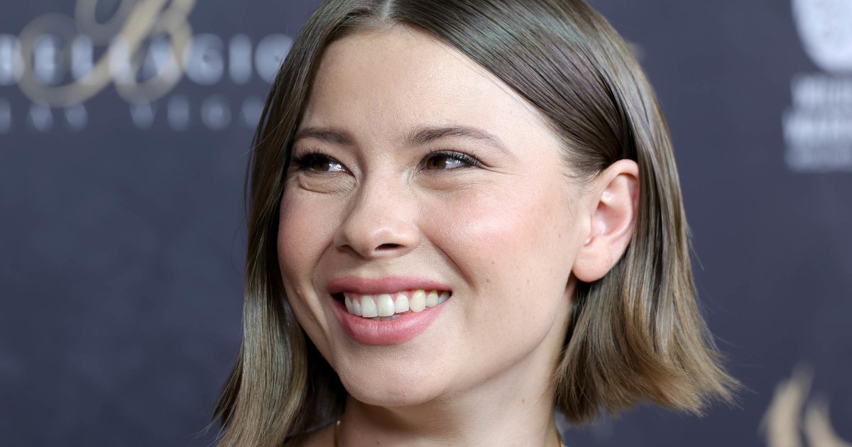 bindi-irwin-endometriosis-health-struggles
